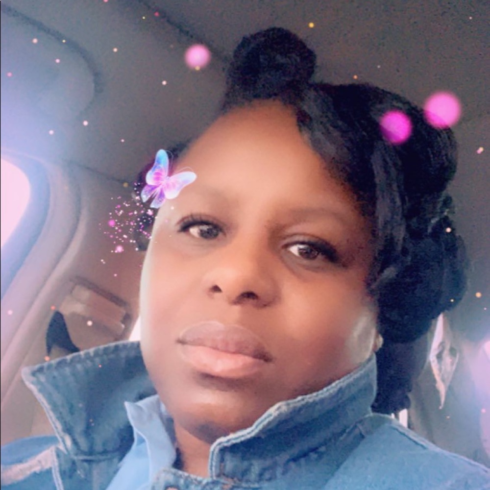 Meet your Posher, Shemeka